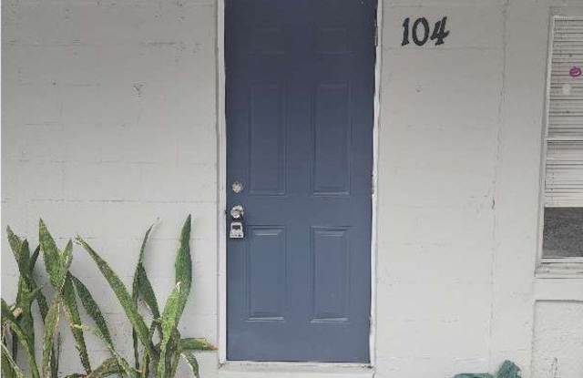 4826 S US HWY 441 #104 photos photos