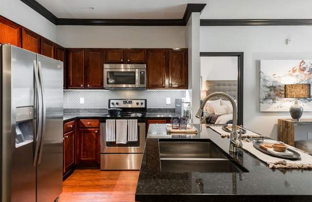 Cortland Lakemont photos photos