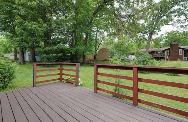 Beautiful 3 Bed, 2 Bath Home in Southeast Springfield! Gallery 4