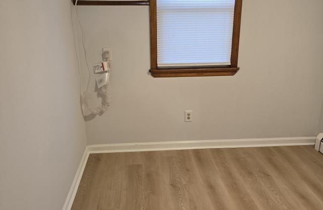 110 Elm Street - 110 Elm Street, Newark, NJ 07105