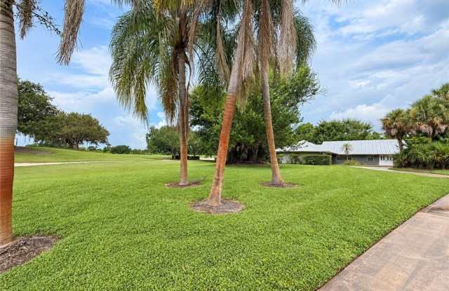1505 SW Saint Andrews Drive Gallery 2
