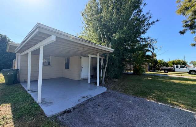 $0 Deposit Option – 2/1 Home on Clark Rd photos photos