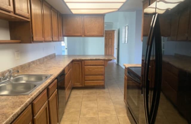 4123 W Wagon Wheel Dr - 4123 West Wagon Wheel Drive, Phoenix, AZ 85051