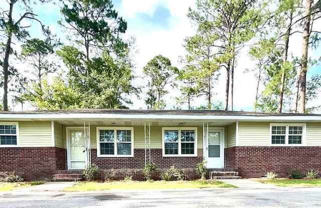 362 W Hwy 37Apt. #1 - 362 Georgia 37, Lanier County, GA 31635 362 W Hwy 37Apt. #1 - 362 Georgia 37, Lanier County, GA 31635