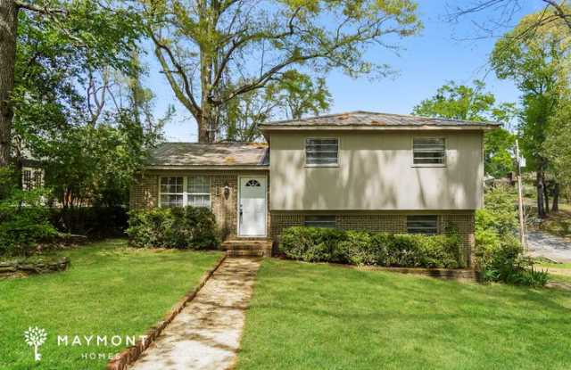 233 Woodland Drive - 233 Woodland Drive, Hueytown, AL 35023