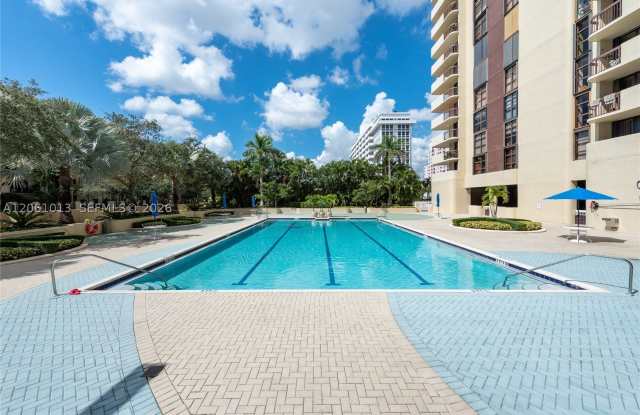 600 Biltmore Way photos photos