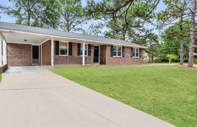 1146 W Fairhill Dr photos photos