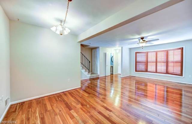 9904 Longford Ct Gallery 4