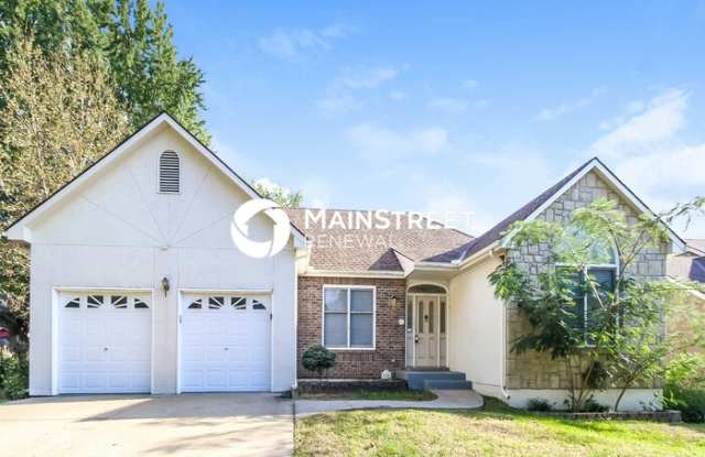 1106 Northwest Woodlynne Drive - 1106 Northwest Woodlynne Drive, Blue Springs, MO 64015