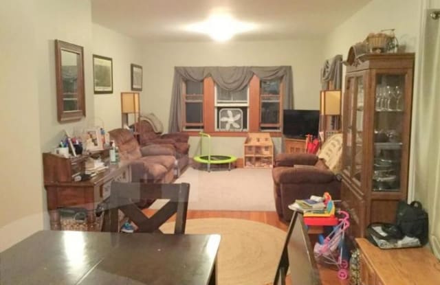 32 Highland Rd - 32 Highland Road, Somerville, MA 02144