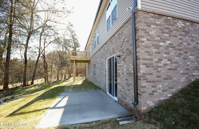 4300 Amsterdam Lane photos photos