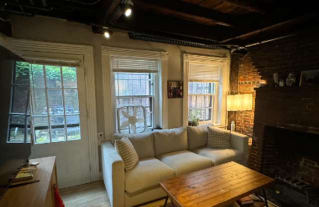 1A Champney Pl #1A Boston MA 02114 photos photos