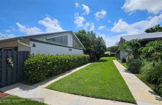 1200 SHIBUMY CR - 1200 Shibumy Circle, Palm Beach County, FL 33415