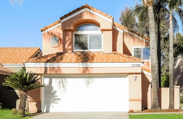 23798 Via Olivia - 23798 Vía Olivia, Murrieta, CA 92562