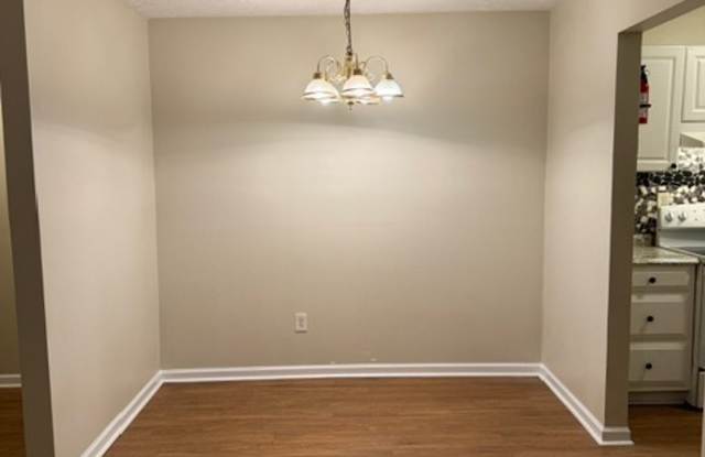 3609 Woodbriar Cir Gallery 4