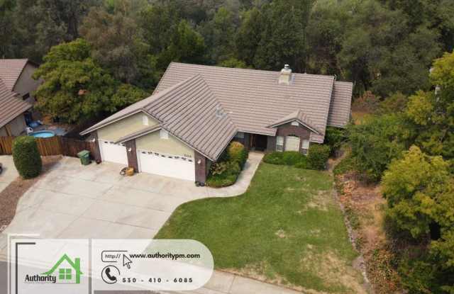 2118 Sophy Place. We Welcome Cats Dogs with Additional $50.00 in Rent. - 2118 Sophy Place, Redding, CA 96003 2118 Sophy Place. We Welcome Cats Dogs with Additional $50.00 in Rent. - 2118 Sophy Place, Redding, CA 96003