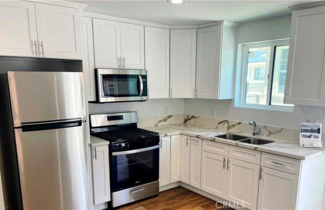 1807 S Gramercy Place 1/2 photos photos