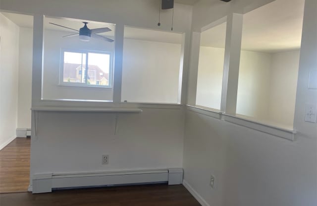404 Roosevelt Boulevard Gallery 3