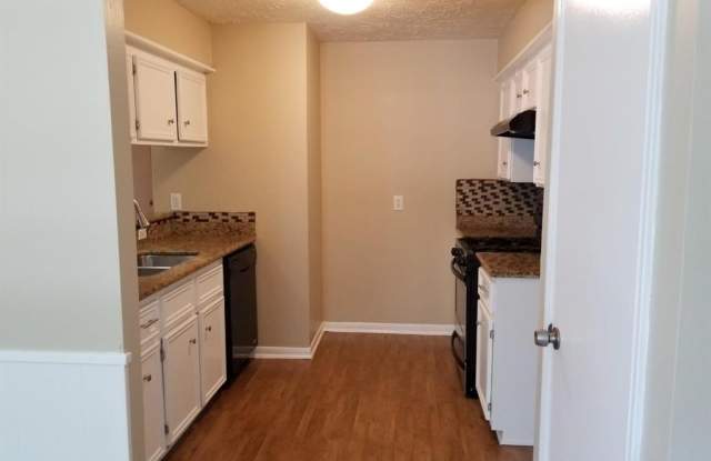 23903 Spring Towne Drive Gallery 4