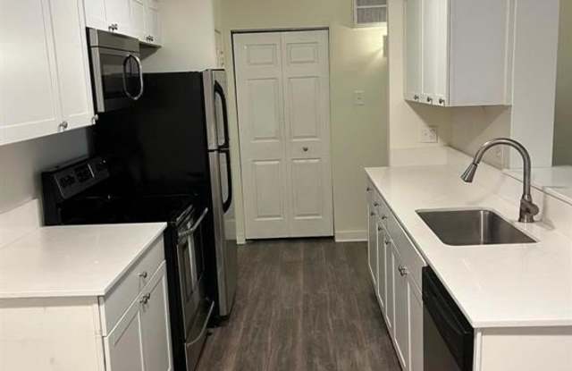 2902 Douglas Avenue - 2902 Douglas Avenue, Dallas, TX 75219