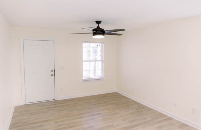 4418 Gold Flower Loop - 2B1 photos photos 4418 Gold Flower Loop - 2B1 photos photos