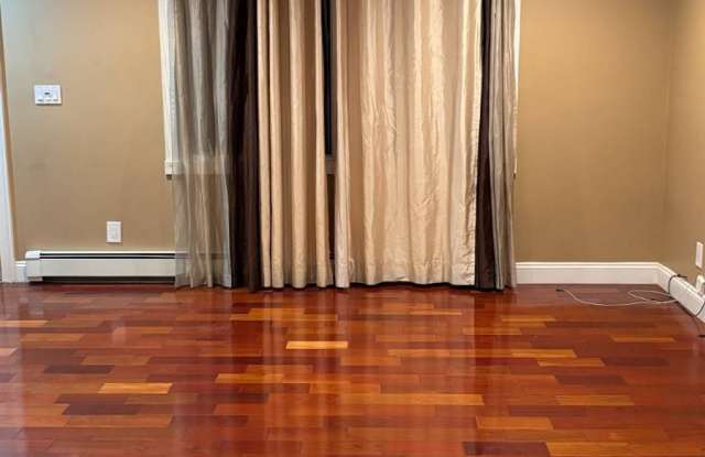 89 CEDAR ST photos photos