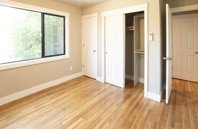 St. Francis Apartments Gallery 4