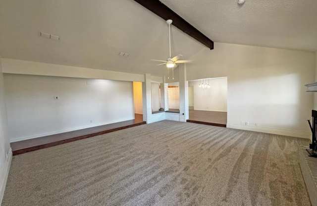 4027 Angelina Dr Gallery 3