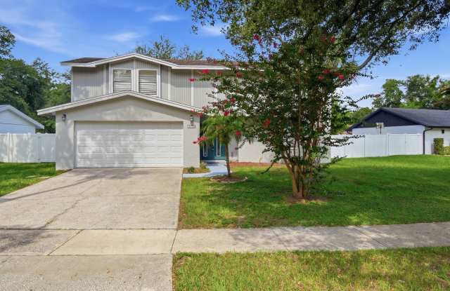 Two-story 3BR/2.5 Bath Country Place home in Carrollwood. Gallery 4
