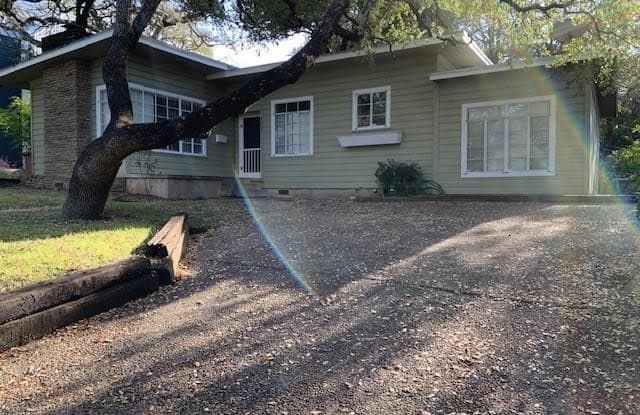 2207  Montclaire ST - 2207 Montclaire Street, Austin, TX 78704