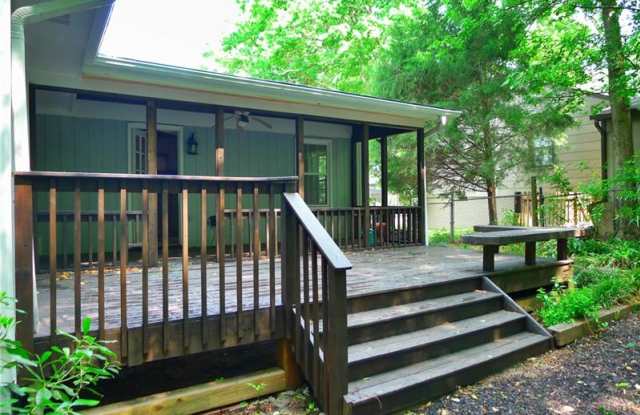 2997 Hilltop Drive Gallery 3