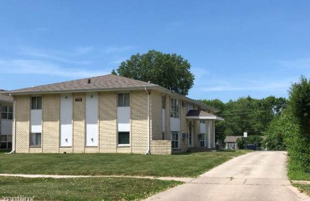 230 NW College Ave - 230 Northwest College Avenue, Ankeny, IA 50023