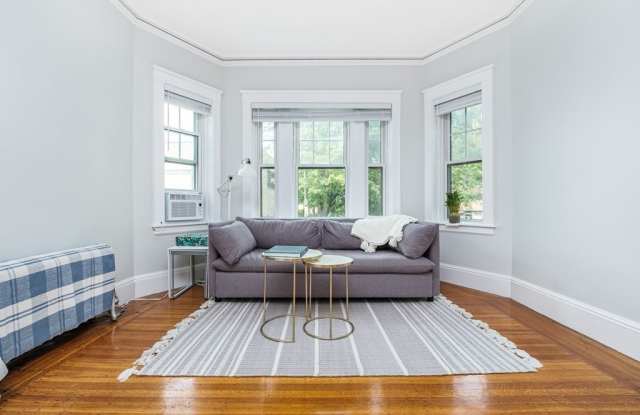 108 Washington St Apt 8 - 108 Washington Street, Boston, MA 02135 108 Washington St Apt 8 - 108 Washington Street, Boston, MA 02135