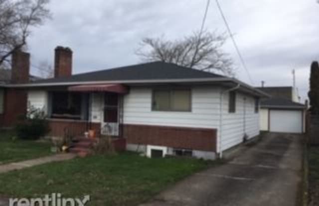 8047 SE Ellis St - 8047 Southeast Ellis Street, Portland, OR 97206