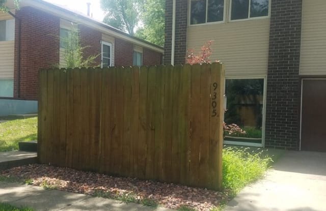 9305 West 83rd Street - 9305 West 83rd Street, Overland Park, KS 66212