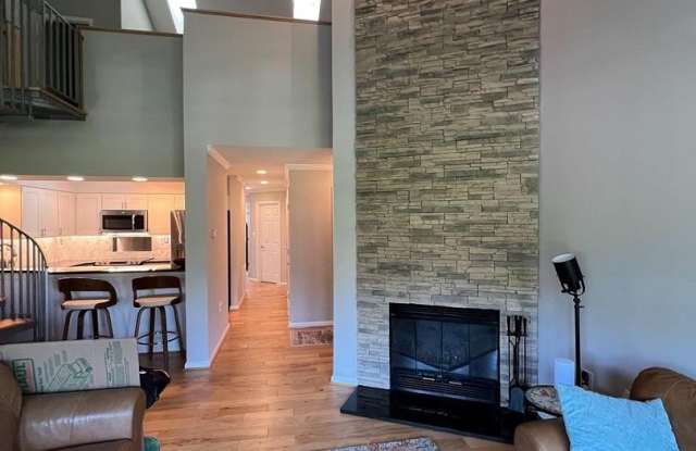 1129 LAKE HERON DR #3A Gallery 3