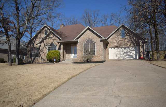 Executive home near LRAFB - Text Julann Carney 501-258-4779 Gallery 3