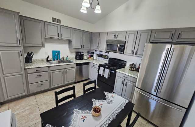 2195 UNFURNI NO UTL $2395 PARTIALLY   FURNISHED w/ utilities   ELECT 200 CAP photos photos