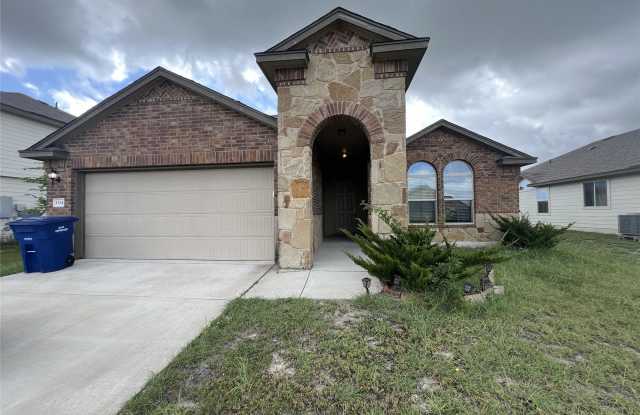 1314 Briscoe Ct photos photos