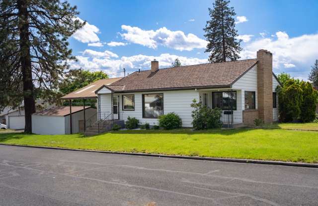 Gorgeous Audubon Park Home with Detached Garage and Private Fenced Yard photos photos