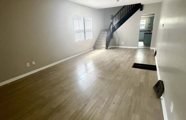 314 Eastern Avenue Gallery 2