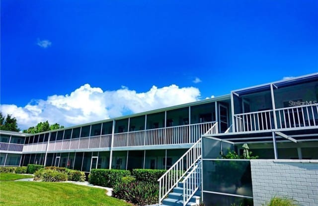 325 GOLDEN GATE POINT - 325 Golden Gate Point, Sarasota, FL 34236
