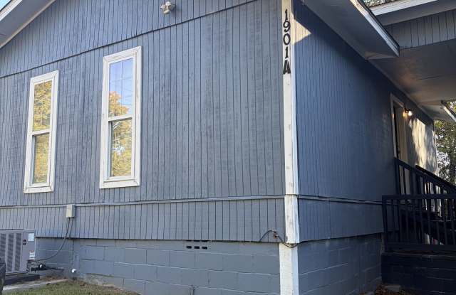 1901 South Seale RoadUNIT A Gallery 1