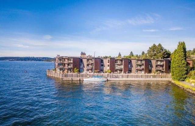 5535 Lake Washington Boulevard Northeast - 5535 Lake Washington Boulevard Northeast, Kirkland, WA 98033