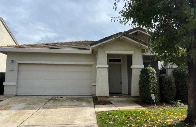 Single-Story 4 Bedroom House for Rent – Elk Grove - 9753 Cervelli Way, Elk Grove, CA 95757