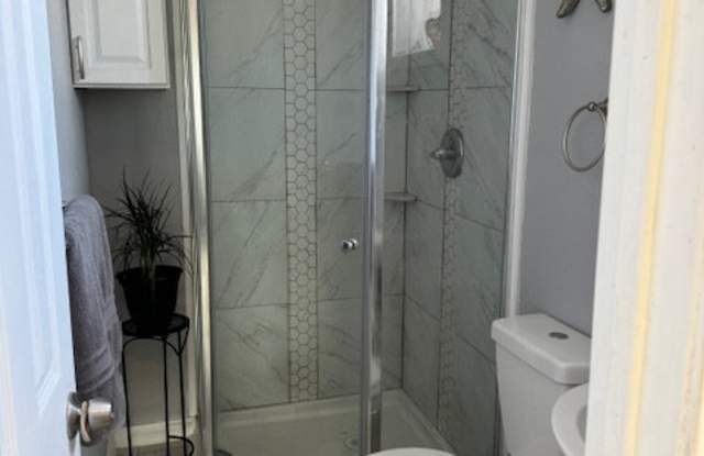 11 Alta Loma Gallery 2