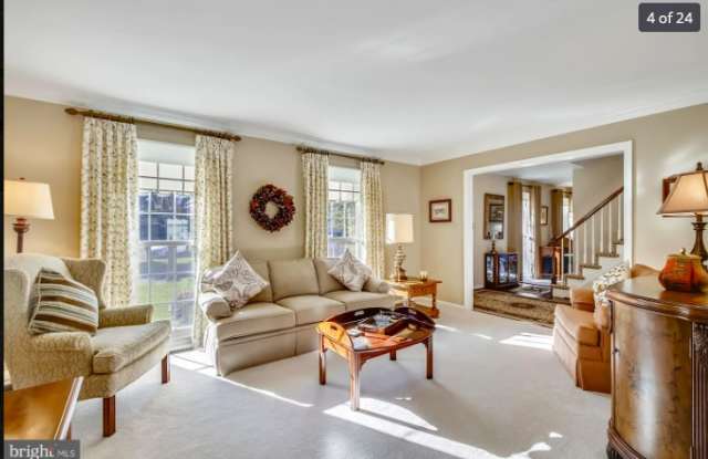 8849 Applecross Lane Gallery 4