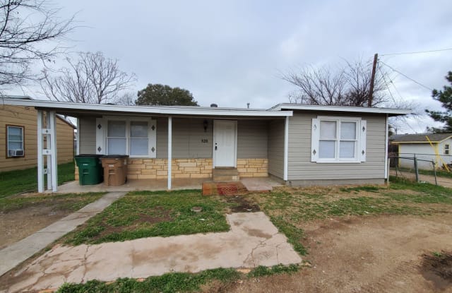 926 Crenshaw - 926 Crenshaw St, San Angelo, TX 76903