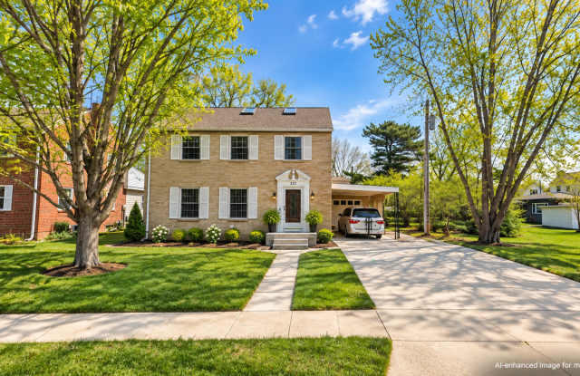 Prime NWMSU Location: Updated 3 Bed, 2 Bath Home Seconds from Campus Gallery 1