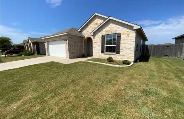1110 Lakeway Crossing Drive Gallery 3